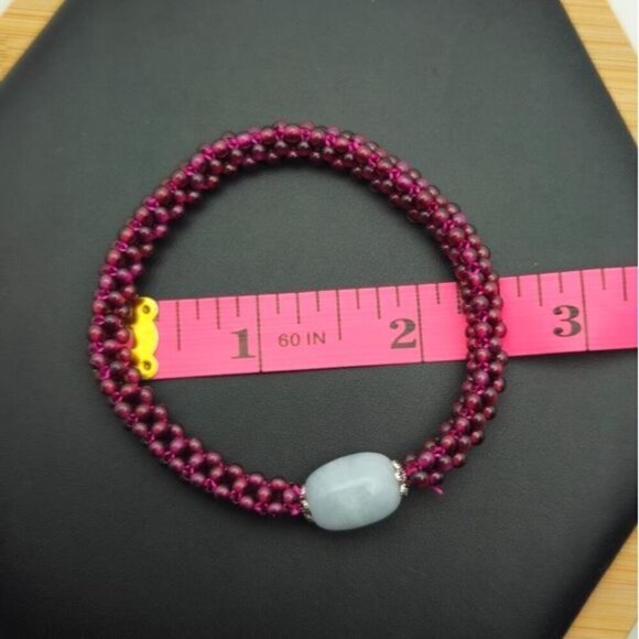 Aquamarine and Garnet Beaded Stretch Bracelet NWOT - Picture 9 of 9